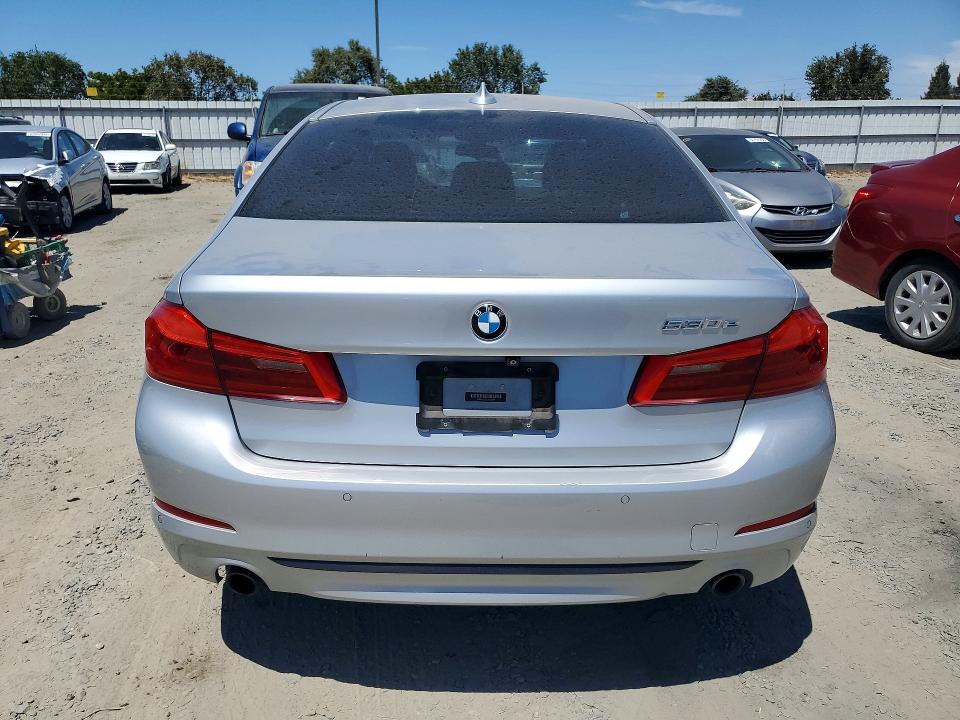 61931456 :رقم المزاد ، WBAJA9C55JB253346 vin ، 2018 Bmw 530e مزاد بيع
