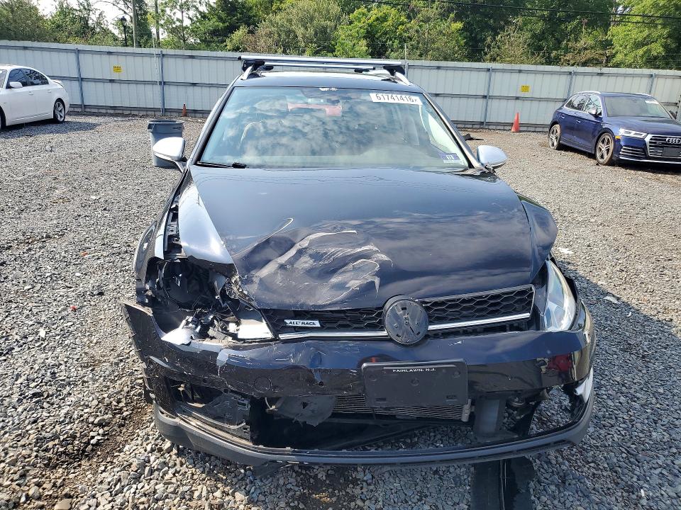 Продажа на аукционе авто 2017 Volkswagen Golf Alltrack, vin: 3VWH17AU7HM541398, номер лота: 61741416