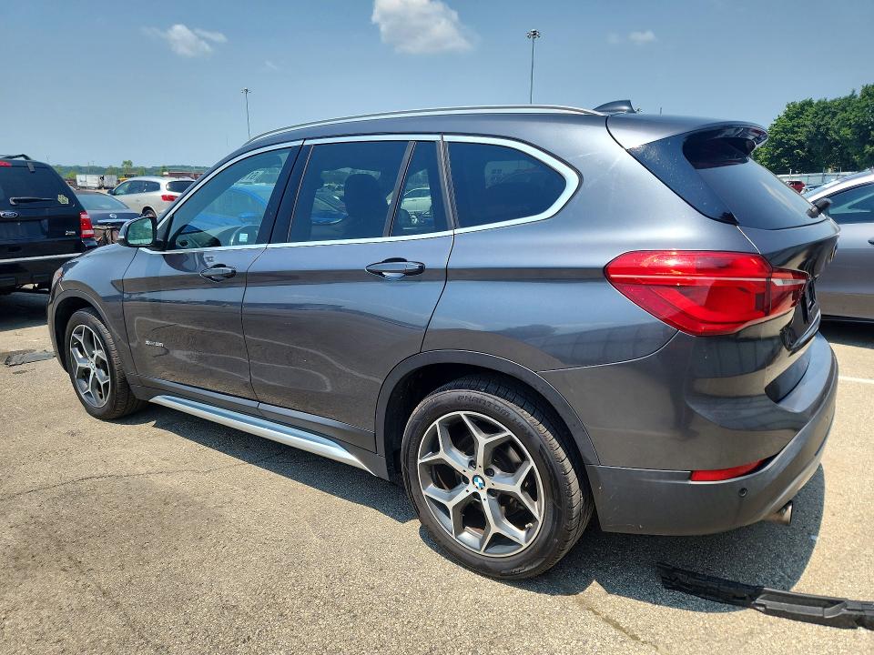 61143726 :رقم المزاد ، WBXHT3C30J5K25396 vin ، 2018 Bmw X1 مزاد بيع
