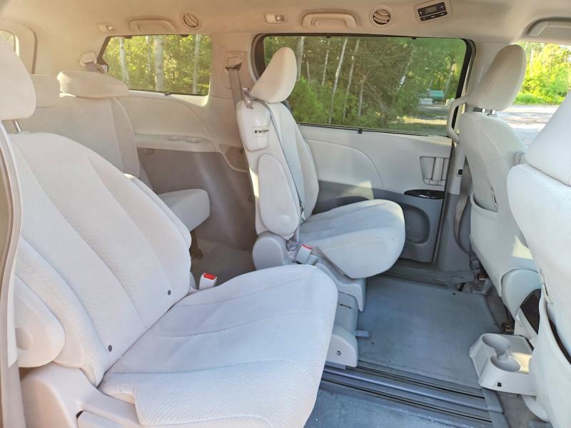 Продажа на аукционе авто 2014 Toyota Sienna, vin: 5TDKK3DC0ES495152, номер лота: 61787716