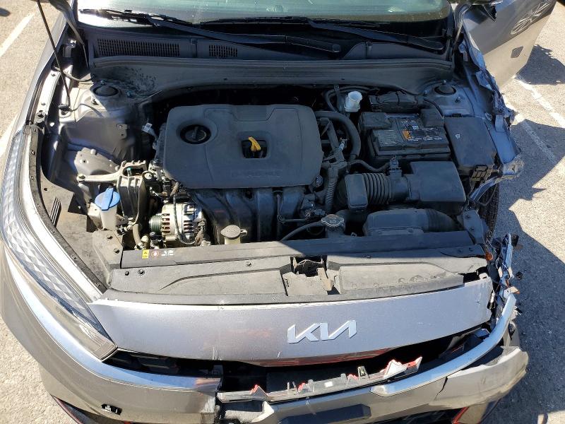 63143656 :رقم المزاد ، 3KPF54AD9PE568558 vin ، 2023 Kia Forte مزاد بيع