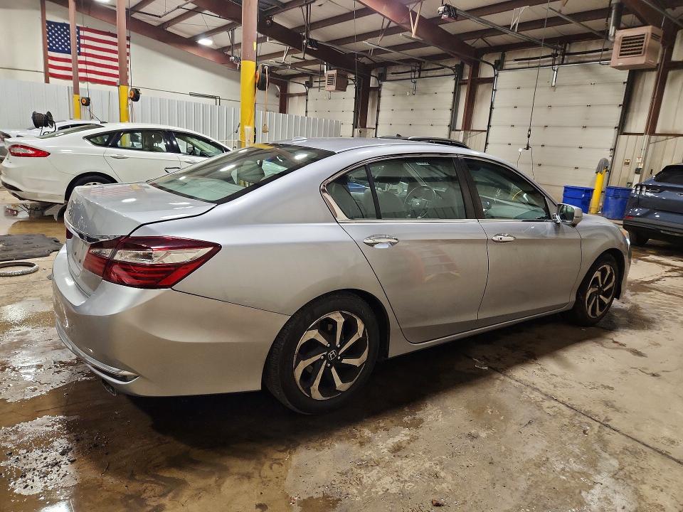 Aukcja sprzedaży 2017 Honda Accord, vin: 1HGCR2F95HA277013, numer aukcji: 60561086