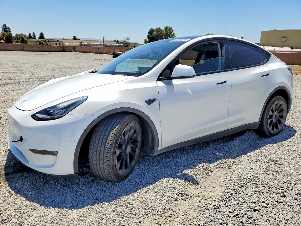Продаж на аукціоні авто 2021 Tesla Model Y, vin: 5YJYGDEE5MF285621, номер лоту: 63431546