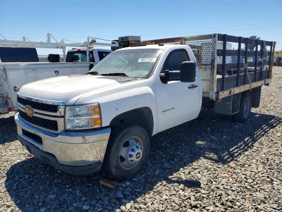 57396826 :رقم المزاد ، 1GB3CZCG6DF184949 vin ، 2013 Chevrolet Silverado مزاد بيع