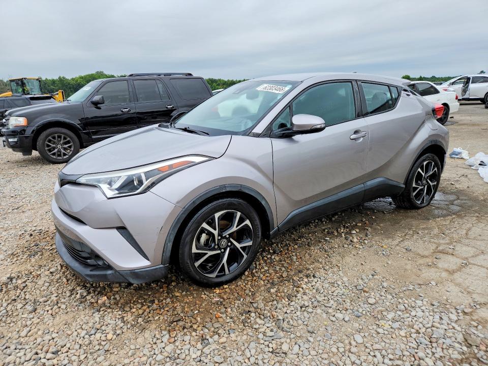 62303466 :رقم المزاد ، NMTKHMBX8JR055988 vin ، 2018 Toyota C-hr مزاد بيع