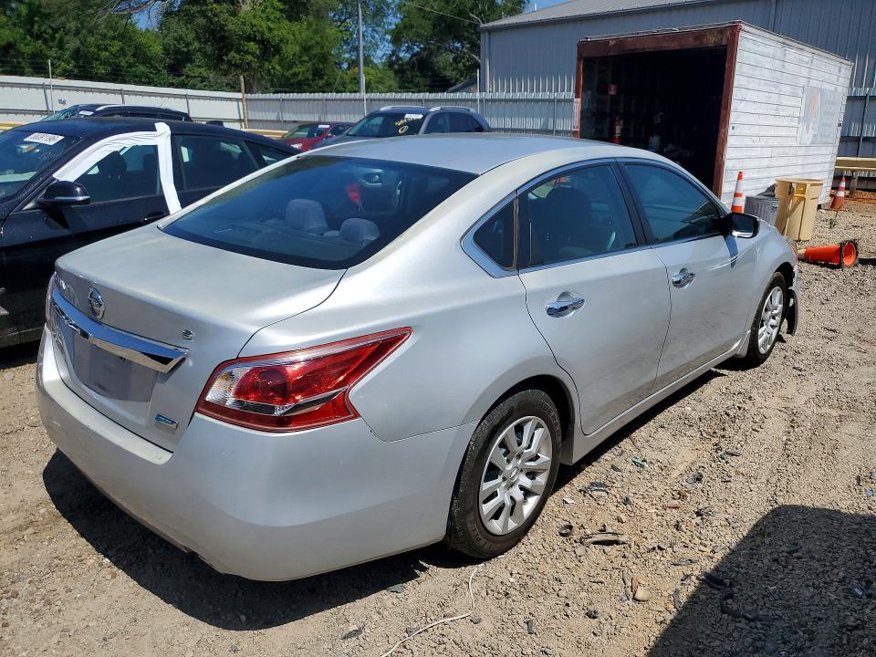 Продажа на аукционе авто 2015 Nissan Altima, vin: 1N4AL3APXFC584302, номер лота: 59372936