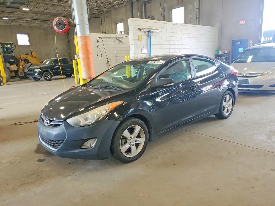 61441856 :رقم المزاد ، KMHDH4AE3DU497700 vin ، 2013 Hyundai Elantra مزاد بيع