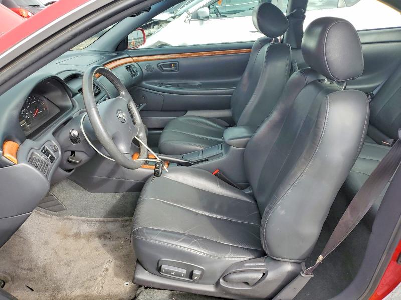 60289706 :رقم المزاد ، 2T1CF28P72C572121 vin ، 2002 Toyota Camry Solara مزاد بيع