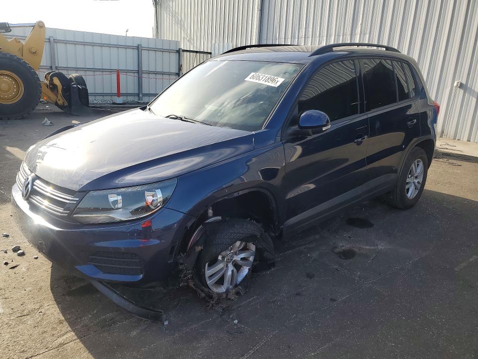 2016 Volkswagen Tiguan მანქანა იყიდება აუქციონზე, vin: WVGAV7AX1GW539109, აუქციონის ნომერი: 60631896