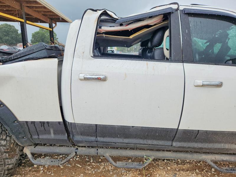 60760276 :رقم المزاد ، 3C6UR5FL7FG515904 vin ، 2015 Ram 2500 مزاد بيع