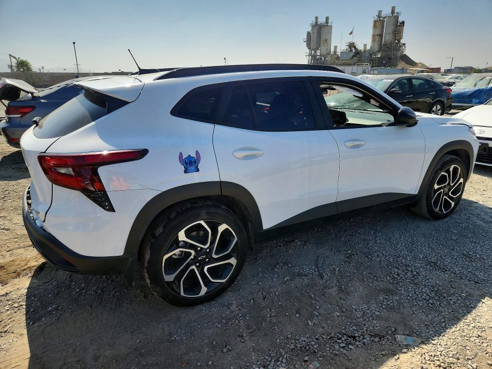 2024 Chevrolet Trax მანქანა იყიდება აუქციონზე, vin: KL77LJE20RC137177, აუქციონის ნომერი: 60427786