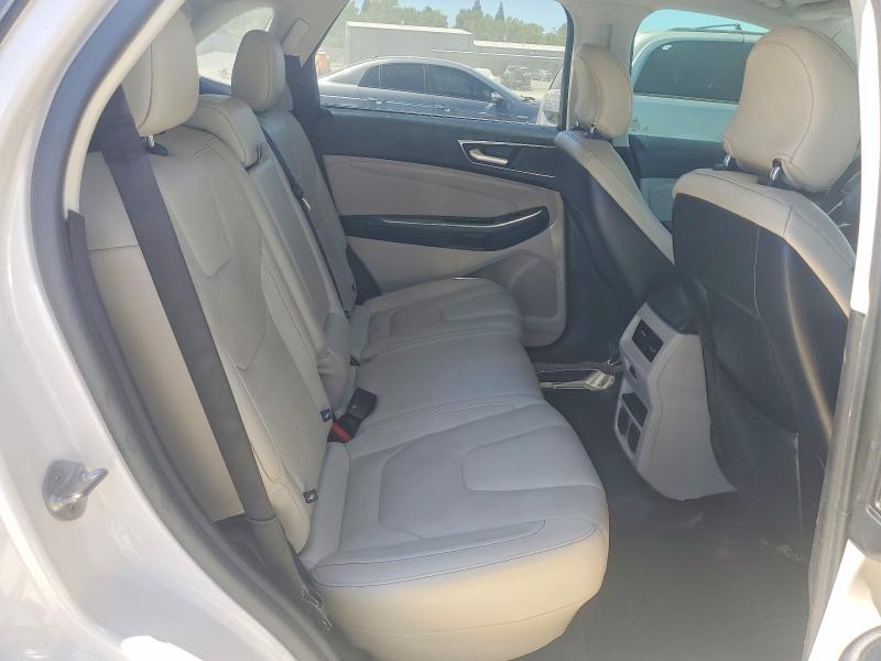 63162276 :رقم المزاد ، 2FMPK3K89FBC09351 vin ، 2015 Ford Edge مزاد بيع