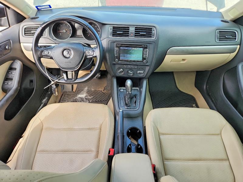 59002166 :رقم المزاد ، 3VWD07AJ1FM297171 vin ، 2015 Volkswagen Jetta مزاد بيع