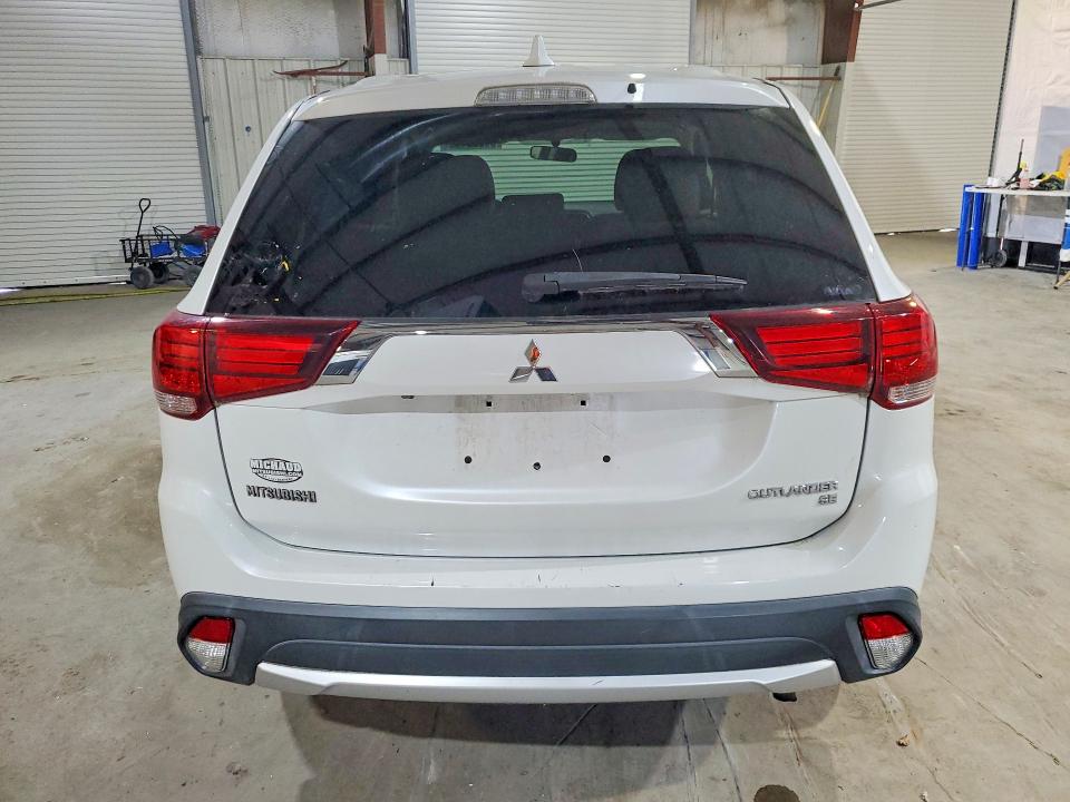 Продаж на аукціоні авто 2017 Mitsubishi Outlander, vin: JA4AZ3A30HZ050855, номер лоту: 59660406