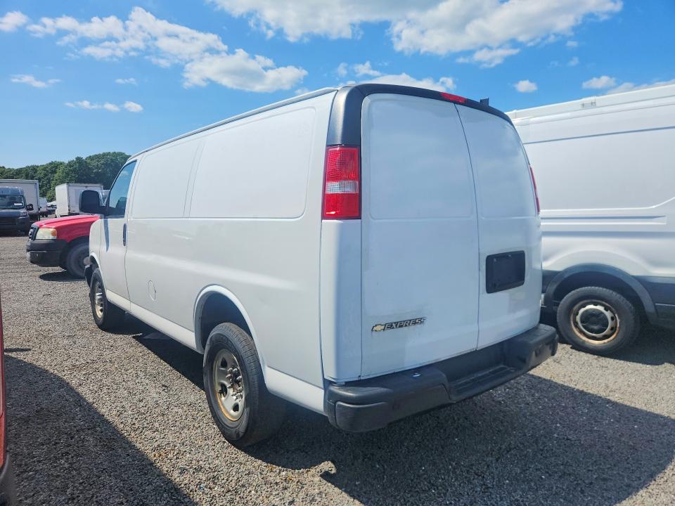 2021 Chevrolet Express G2500 მანქანა იყიდება აუქციონზე, vin: 1GCWGAFP5M1302125, აუქციონის ნომერი: 63389326