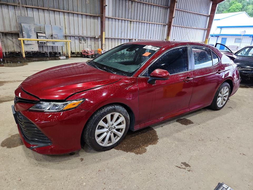 2020 Toyota Camry მანქანა იყიდება აუქციონზე, vin: 4T1C11AK0LU925645, აუქციონის ნომერი: 58615216
