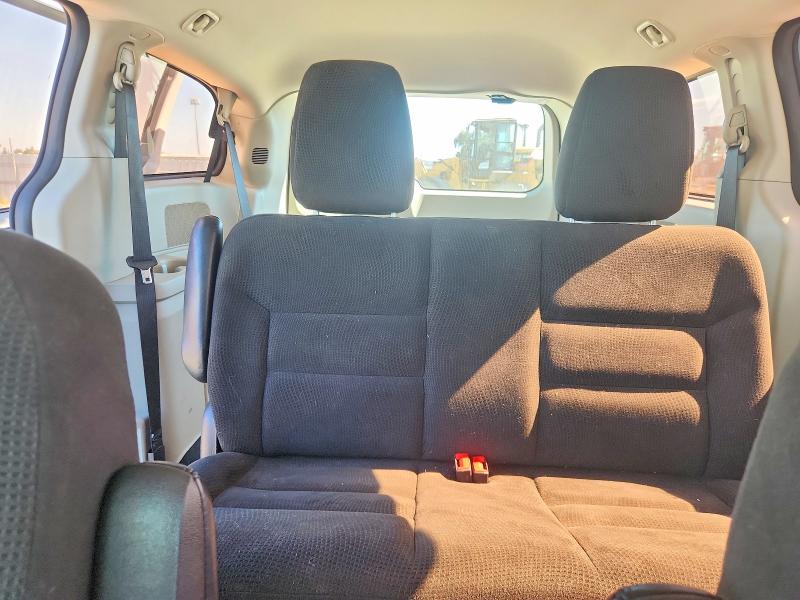60848366 :رقم المزاد ، 2C4RDGBG1FR748687 vin ، 2015 Dodge Grand Caravan مزاد بيع