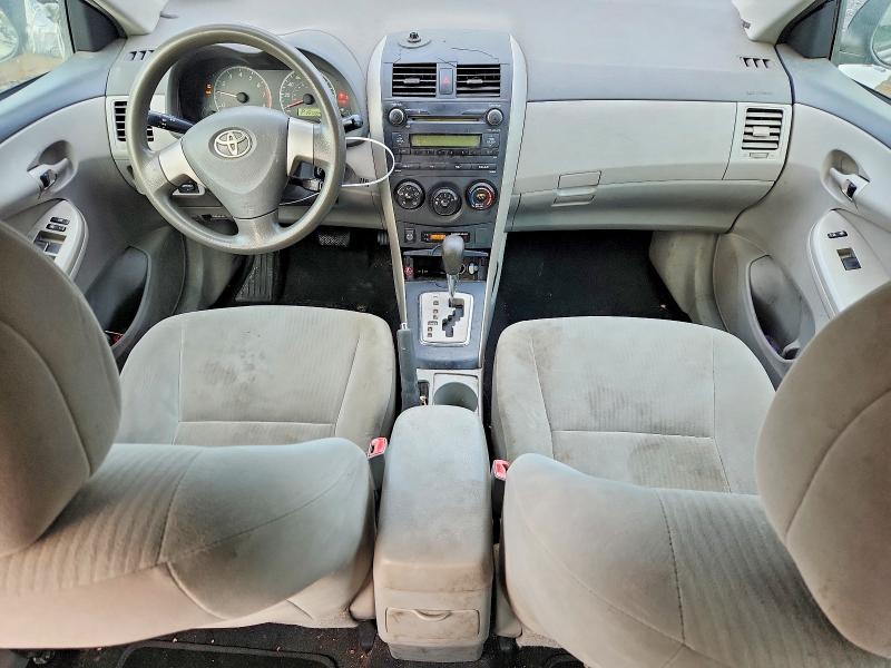 61694666 :رقم المزاد ، 1NXBU4EE8AZ386486 vin ، 2010 Toyota Corolla مزاد بيع