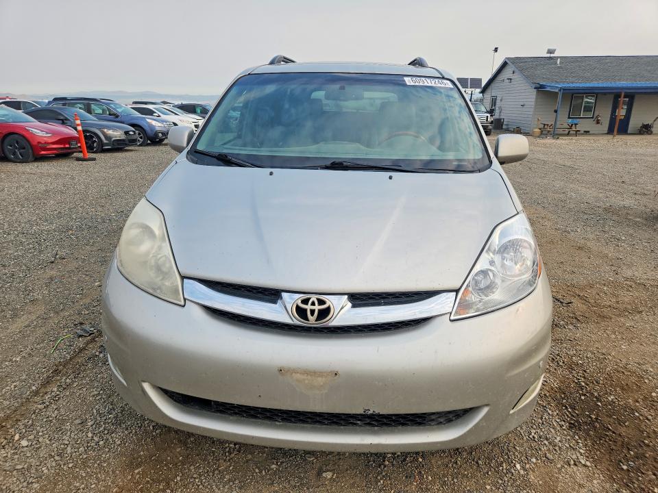 2008 Toyota Sienna მანქანა იყიდება აუქციონზე, vin: 5TDBK22C48S014210, აუქციონის ნომერი: 60917246