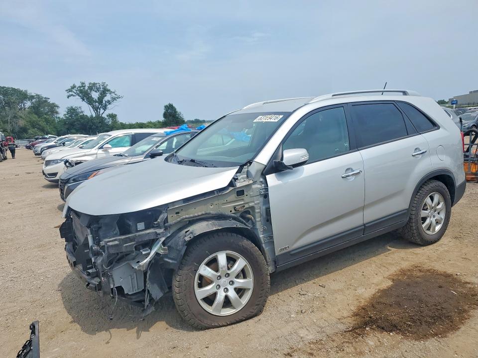 63169416 :رقم المزاد ، 5XYKTCA16BG103753 vin ، 2011 Kia Sorento مزاد بيع