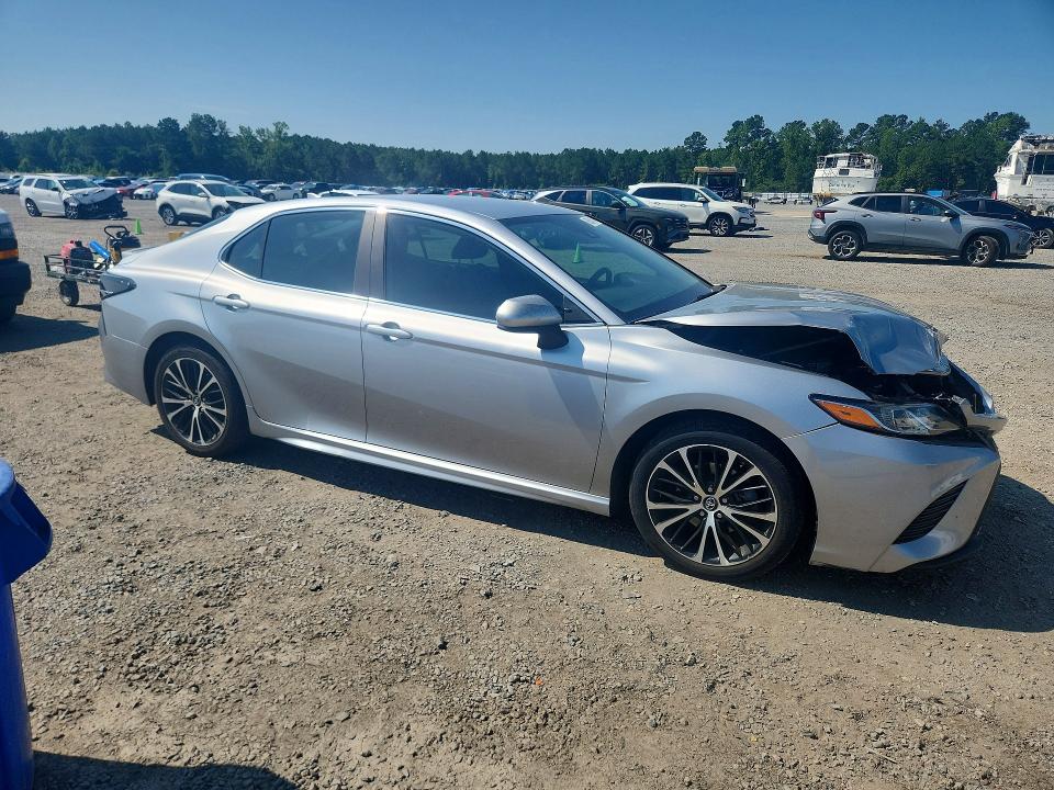 Продажа на аукционе авто 2019 Toyota Camry, vin: 4T1B11HK6KU199144, номер лота: 60054136