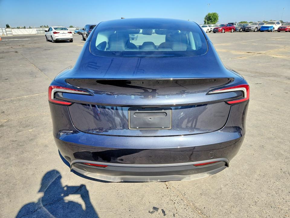 63519356 :رقم المزاد ، 5YJ3E1EA2SF027243 vin ، 2025 Tesla Model 3 مزاد بيع