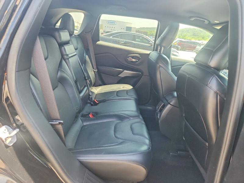 62268306 :رقم المزاد ، 1C4PJMDX5KD405163 vin ، 2019 Jeep Cherokee مزاد بيع
