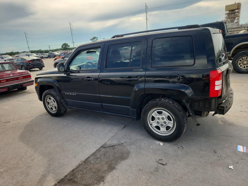 60172716 :رقم المزاد ، 1C4NJPBB5HD121055 vin ، 2017 Jeep Patriot مزاد بيع