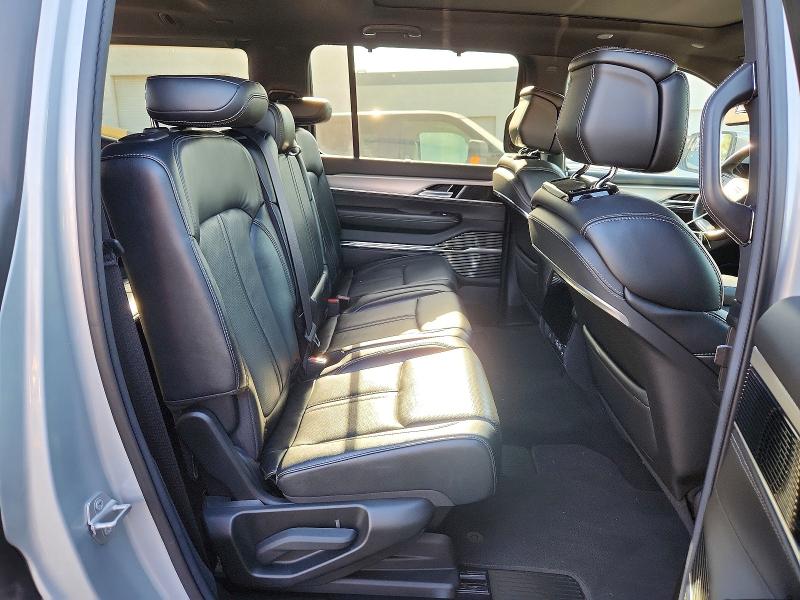 Продаж на аукціоні авто 2022 Jeep Grand Wagoneer, vin: 1C4SJVEJ0NS116685, номер лоту: 62661666