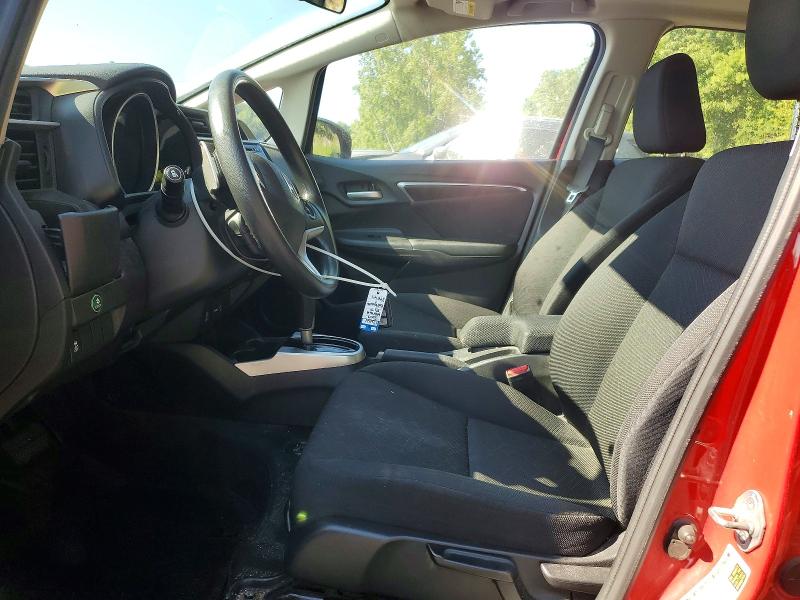 60032726 :رقم المزاد ، JHMGK5H71HS023180 vin ، 2017 Honda Fit مزاد بيع