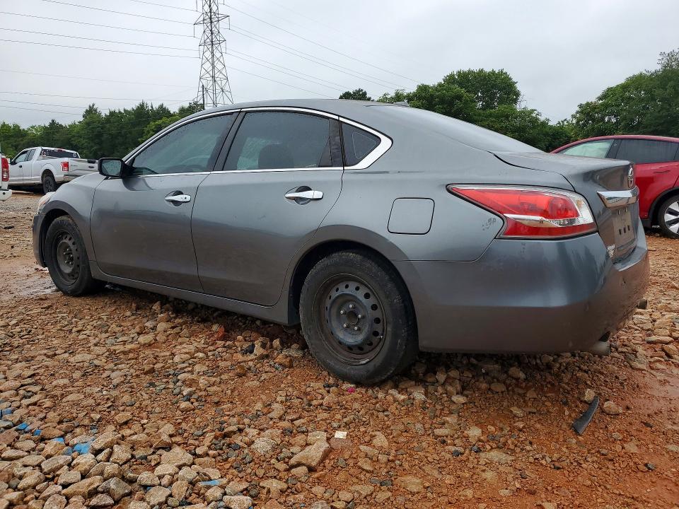 2015 Nissan Altima მანქანა იყიდება აუქციონზე, vin: 1N4AL3AP4FC272380, აუქციონის ნომერი: 62045496