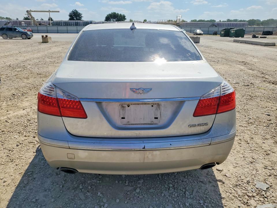 Продажа на аукционе авто 2011 Hyundai Genesis, vin: KMHGC4DE0BU139362, номер лота: 61088846