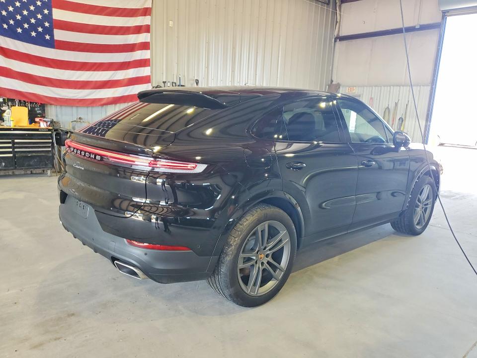 61061646 :رقم المزاد ، WP1BA2AY9TDA35072 vin ، 2026 Porsche Cayenne مزاد بيع