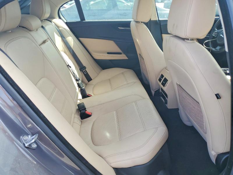 Aukcja sprzedaży 2017 Jaguar Xe, vin: SAJAE4BN7HA951311, numer aukcji: 61066116