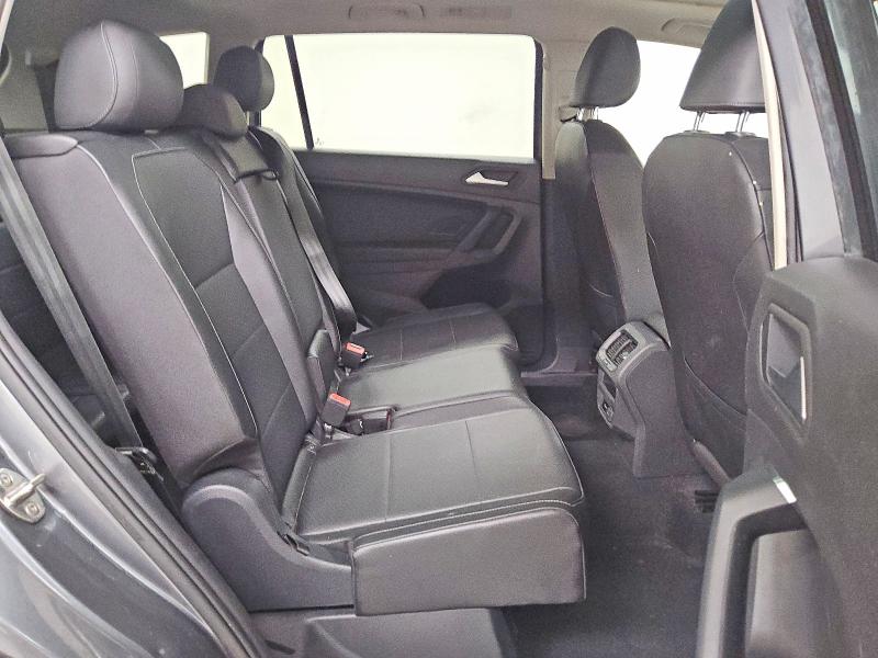 59889036 :رقم المزاد ، 3VV3B7AX0KM156567 vin ، 2019 Volkswagen Tiguan مزاد بيع