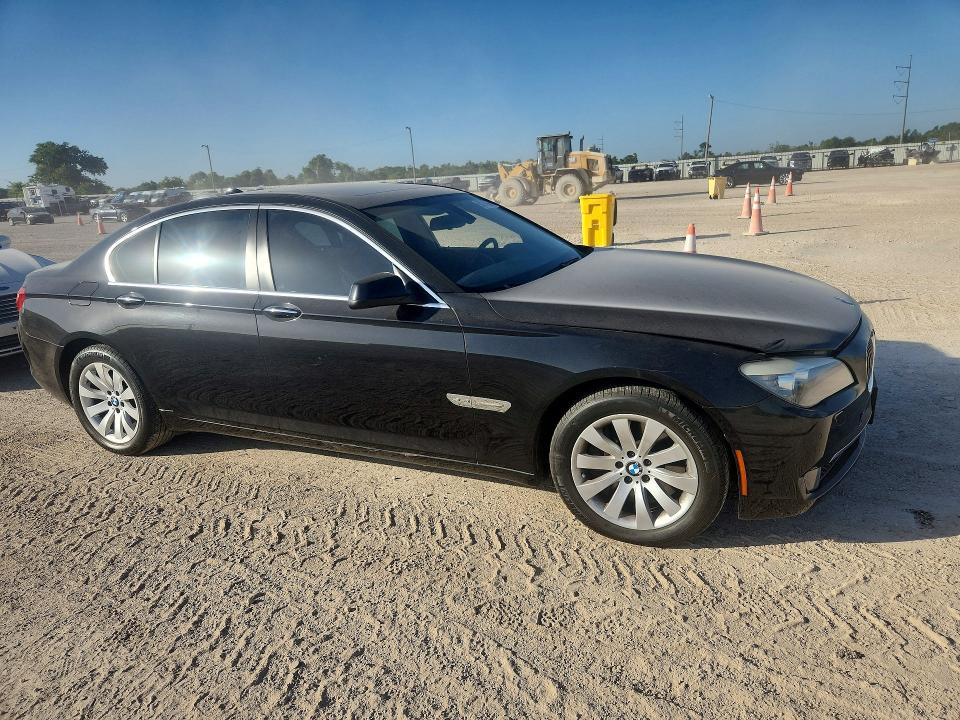 2010 Bmw 750 მანქანა იყიდება აუქციონზე, vin: WBAKC6C54AC393699, აუქციონის ნომერი: 60216656