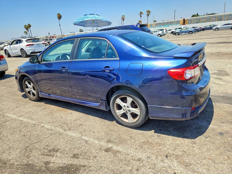 60885966 :رقم المزاد ، 5YFBU4EE2DP201399 vin ، 2013 Toyota Corolla مزاد بيع