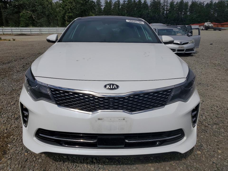 58826786 :رقم المزاد ، 5XXGV4L2XGG030698 vin ، 2016 Kia Optima مزاد بيع