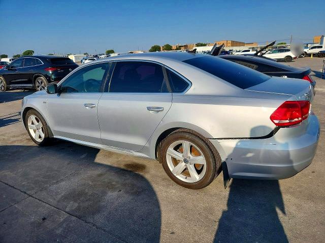2015 Volkswagen Passat მანქანა იყიდება აუქციონზე, vin: 1VWAS7A35FC120140, აუქციონის ნომერი: 62285326
