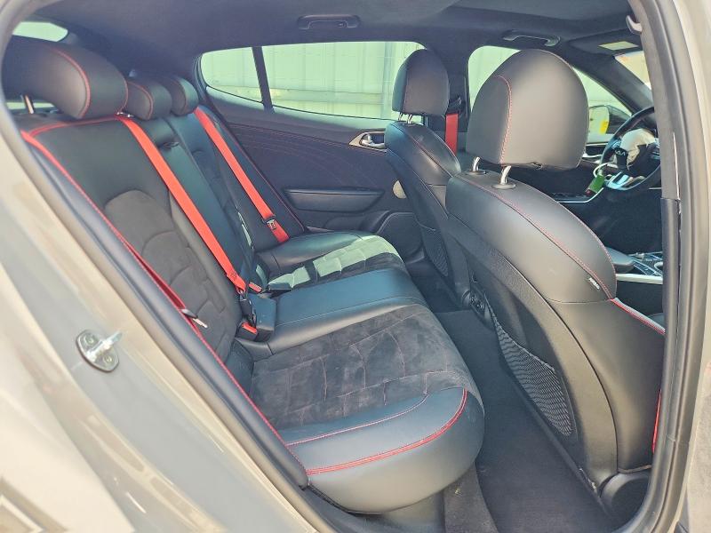 59197106 :رقم المزاد ، KNAE55LC8P6123270 vin ، 2023 Kia Stinger مزاد بيع