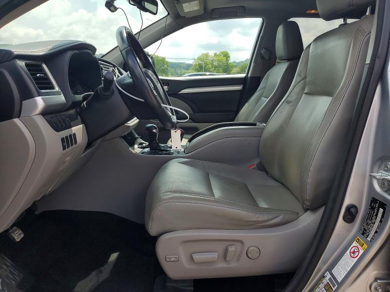 Продажа на аукционе авто 2016 Toyota Highlander, vin: 5TDJKRFH5GS323970, номер лота: 59619906