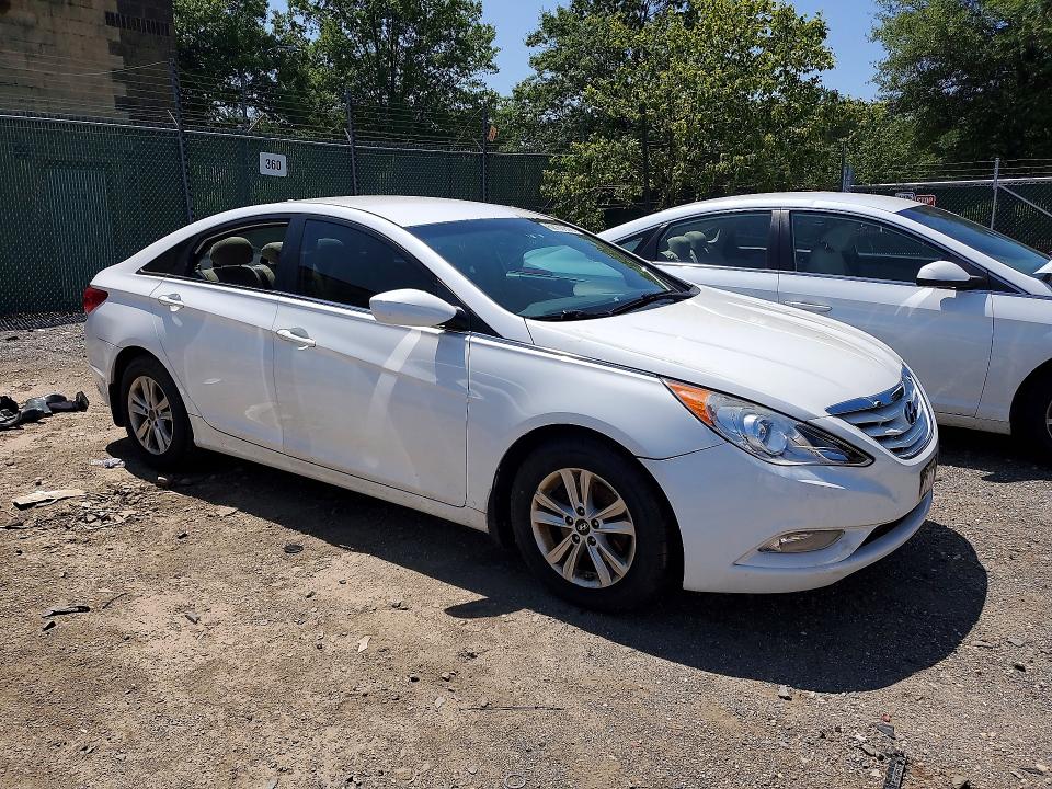 2013 Hyundai Sonata მანქანა იყიდება აუქციონზე, vin: 5NPEB4AC9DH593639, აუქციონის ნომერი: 62107916