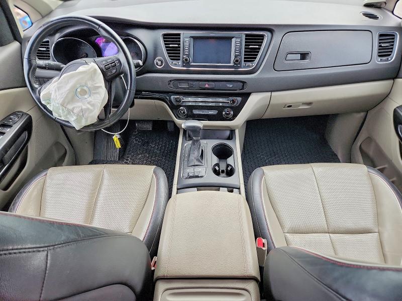 60299326 :رقم المزاد ، KNDMB5C19H6253386 vin ، 2017 Kia Sedona مزاد بيع