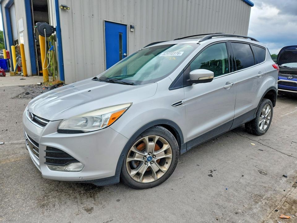 2013 Ford Escape მანქანა იყიდება აუქციონზე, vin: 1FMCU9HX3DUB68183, აუქციონის ნომერი: 62690376