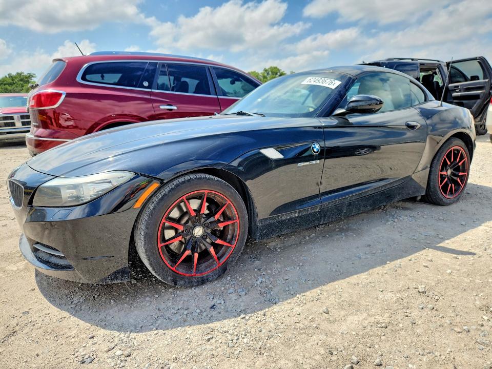 2011 Bmw Z4 მანქანა იყიდება აუქციონზე, vin: WBALM5C51BE379714, აუქციონის ნომერი: 62493676