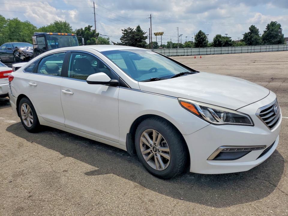 2015 Hyundai Sonata მანქანა იყიდება აუქციონზე, vin: 5NPE24AF7FH247666, აუქციონის ნომერი: 60013906