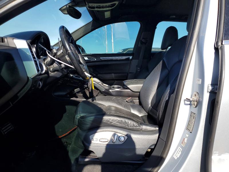 60891266 :رقم المزاد ، WP1AA2A25GLA04887 vin ، 2016 Porsche Cayenne مزاد بيع