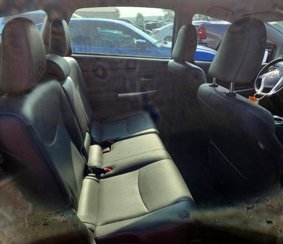 Продажа на аукционе авто 2013 Toyota Prius V, vin: JTDZN3EU2D3285634, номер лота: 62239566