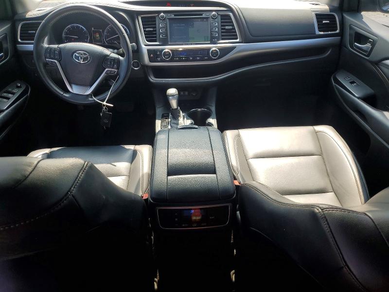 2019 Toyota Highlander მანქანა იყიდება აუქციონზე, vin: 5TDJZRFH2KS570092, აუქციონის ნომერი: 61350006