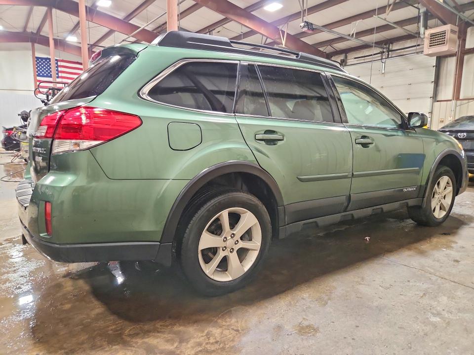 Продажа на аукционе авто 2014 Subaru Outback, vin: 4S4BRBDC6E3235678, номер лота: 62121506